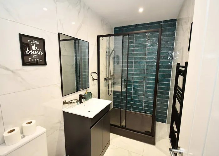 דירה Compact & Stylish 1 Bedroom In בראדפורד