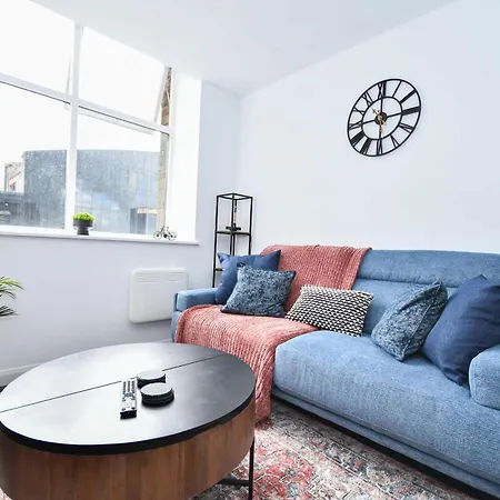 Compact & Stylish 1 Bedroom In *