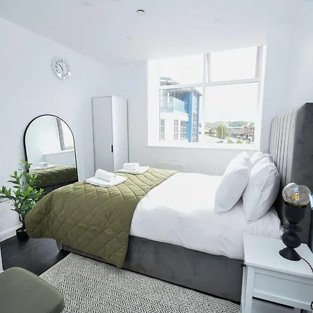 Compact & Stylish 1 Bedroom In * Bradford (West Yorkshire)