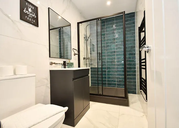 Compact & Stylish 1 Bedroom In *