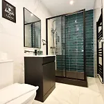 Compact & Stylish 1 Bedroom In *