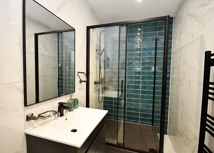 Compact & Stylish 1 Bedroom In Апартаменты *