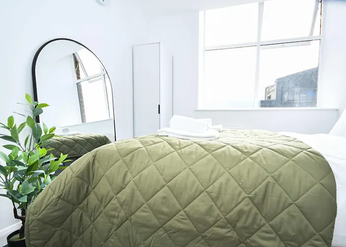 Compact & Stylish 1 Bedroom In *